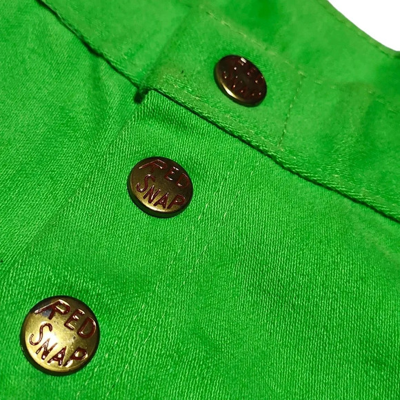 VTG Red Snap Jeans High Rise Shorts Size 11 Her 32 XL 38 Green 100% Cotton - Picture 5 of 12